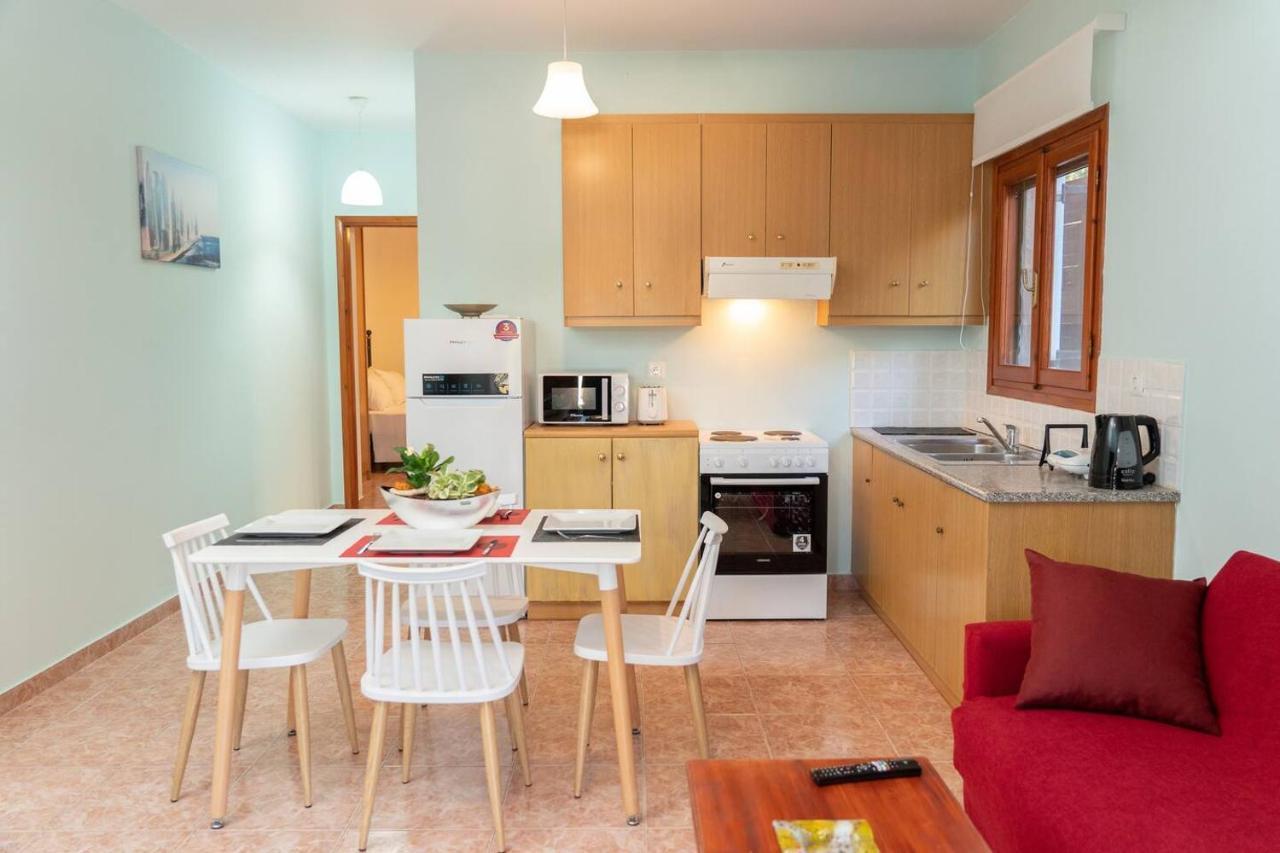 Afroditi Holiday Home - Blue Apartment 斯沃伦塔 外观 照片